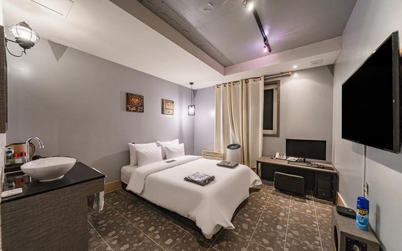 Others 2, Suwon City Hall Station Hotel Shine, Suwon