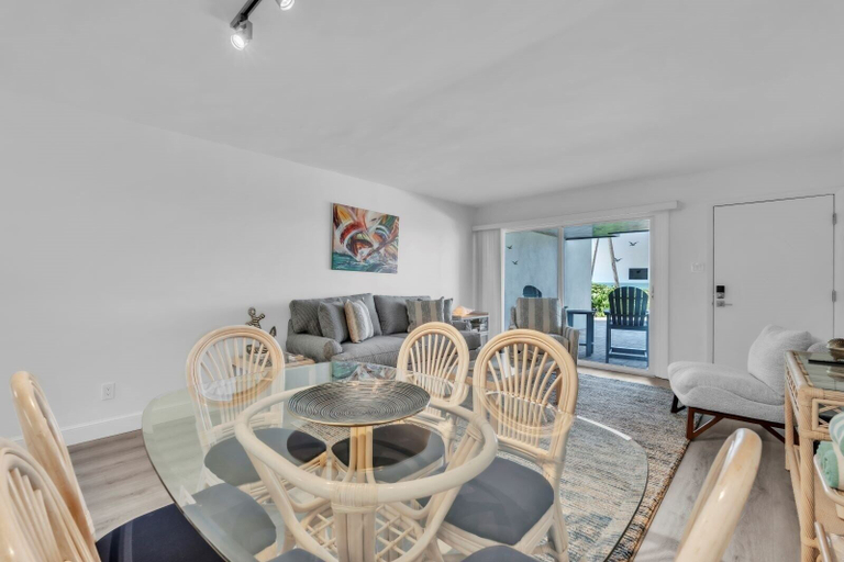 Interior 5, Sea Club 3 Unit 2 1 Bedroom Home, Manatee