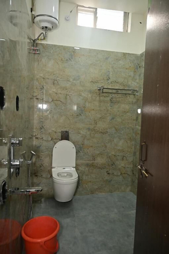 Bathroom 5, Hotel Green Crystal, Raipur