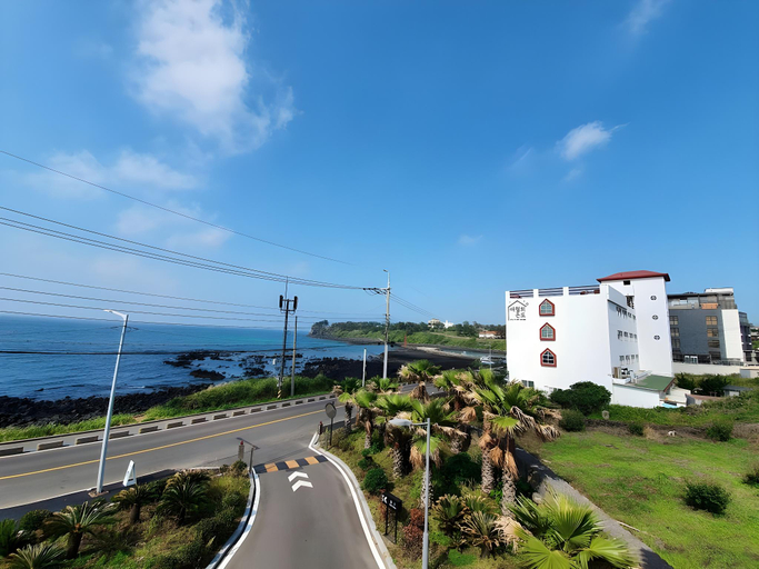 Others 5, Aewoleui Ondo, Jeju