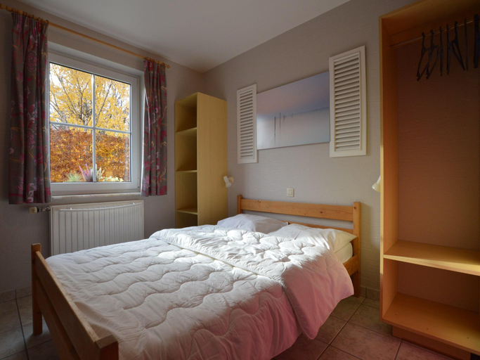 Bedroom 2, Holiday Home in Robertville with Sauna & Garden, Liège