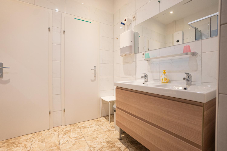 Bathroom, Go West Stays, Wien