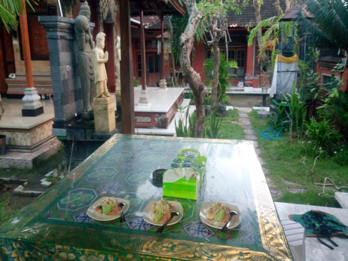 Others 1, Ray Homestay, Klungkung