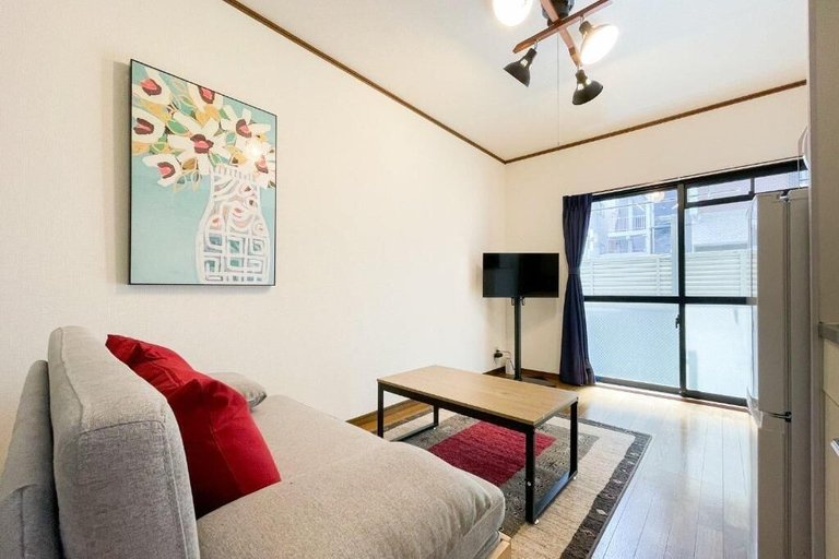 Others 3, Lavie Heights, Osaka