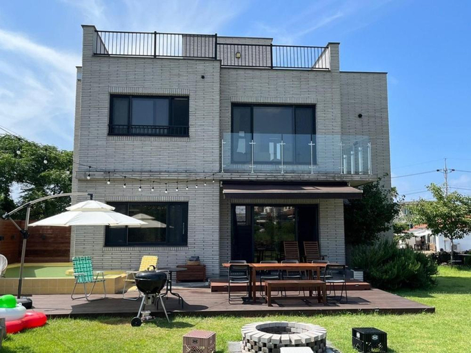 Exterior & Views 1, Jeju Ianstay, Jeju