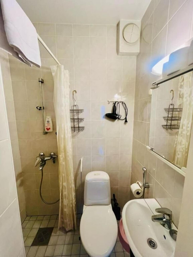 Bathroom, Park Hotel Apartments, Uusimaa