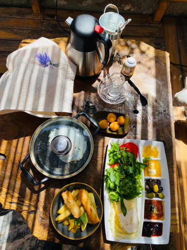 Food & Drinks 5, Badehan Guest House, Urla