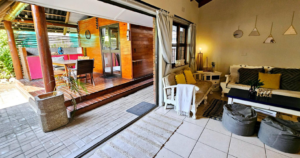 3, Crabb Cottage and escape, Umkhanyakude