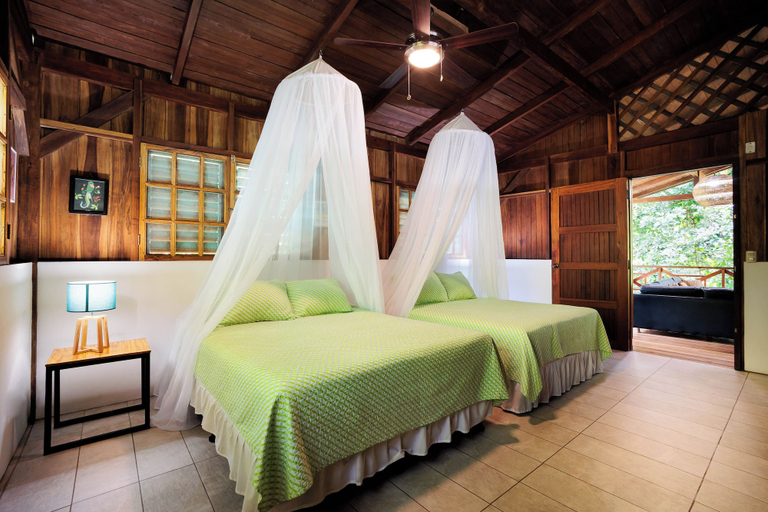 Bedroom 2, La Kukula Lodge, Talamanca
