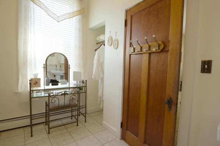 Others 3, Cloran Mansion Bed & Breakfast, Jo Daviess