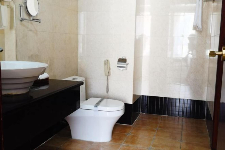 Bathroom, Hilton Garden Inn Guangzhou Conghua, Guangzhou