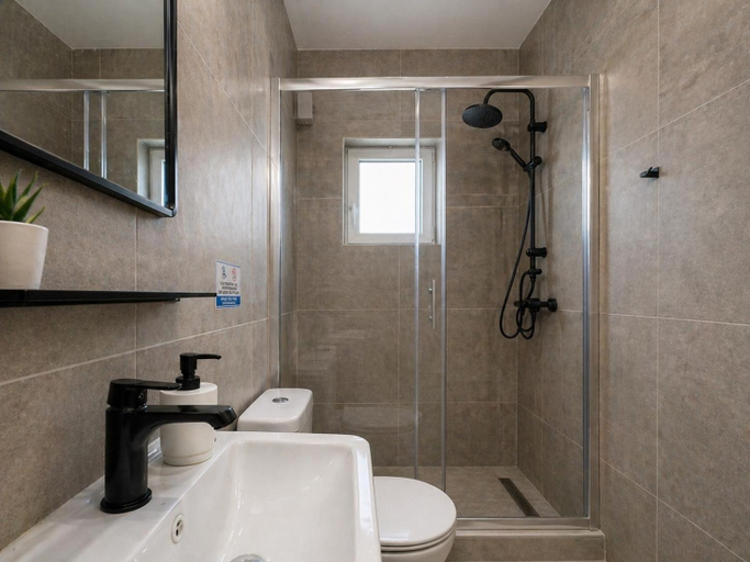 Bathroom 3, Cozy Stay, Steps from the Beach - El Greco Apartments No 5, South Aegean