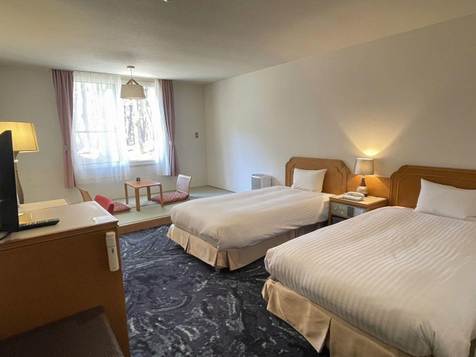 Bedroom 3, Motosu View Hotel, Fujikawaguchiko