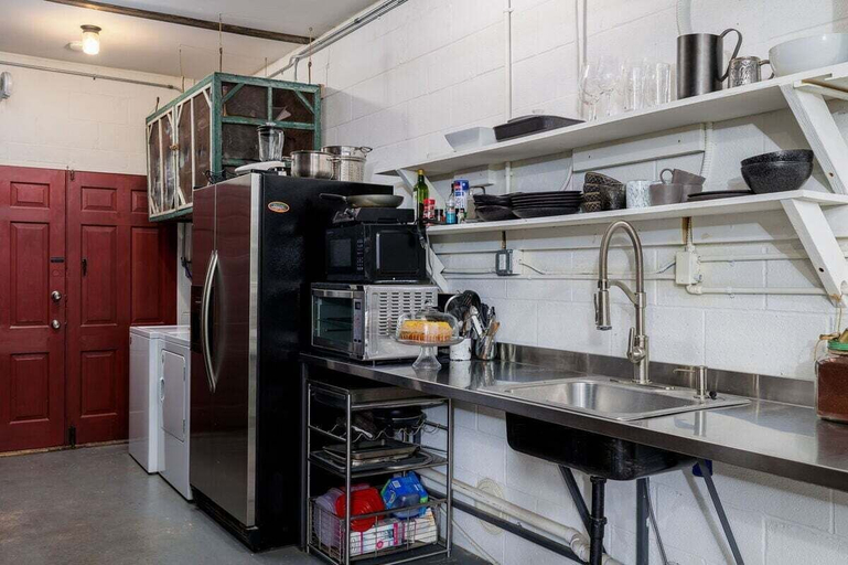 Private kitchen 2, Historic Rumpel Kammer - Marktplatz Gem, Gillespie