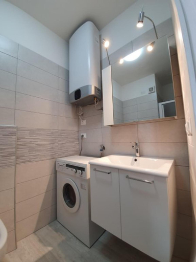 2, Ideal getaway apartment near the beach, Udine