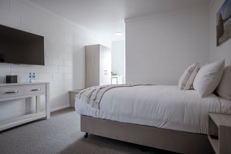 Room 5, The Esperance Accommodation, Esperance