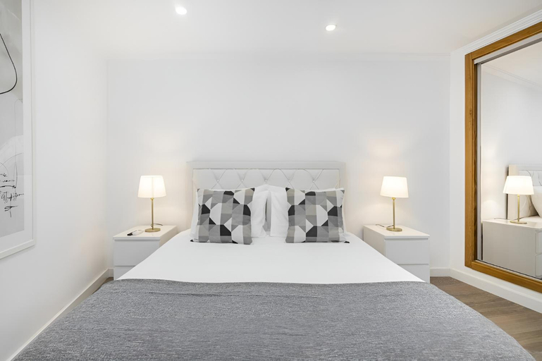 Bedroom 2, Alfama Deluxe Apartment, By Home Match, Lisbon