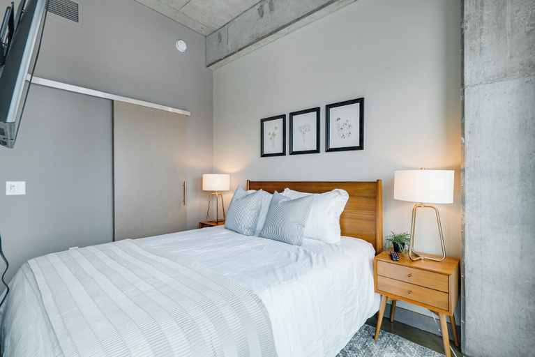 Bedroom 3, Sable 802 - Alcove, Hennepin