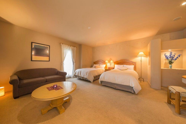 Bedroom 3, Poppy Springs Resort & Spa, Mimasaka