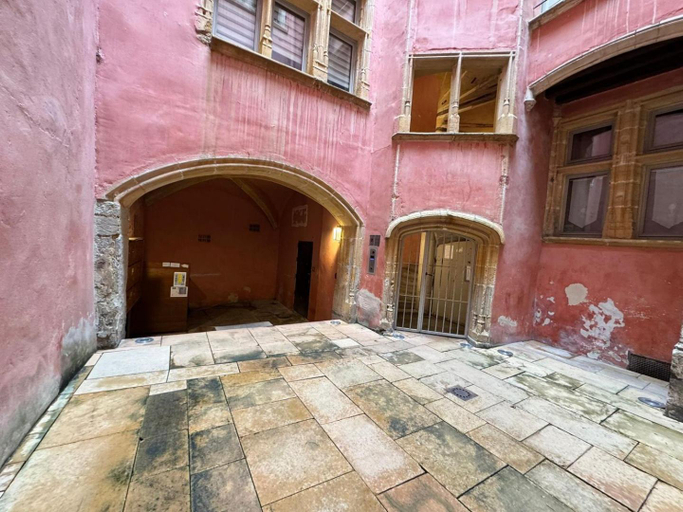 Exterior & Views 2, AllinLyon | Suite de charme - cœur du Vieux Lyon, Rhône