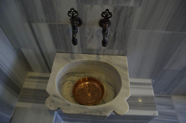 Bathroom 5, oldmile palace hotel, Fatih
