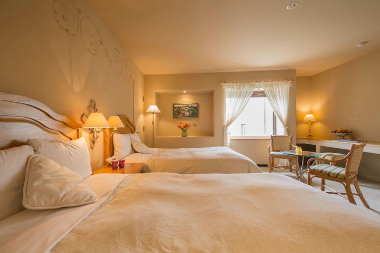 Bedroom 3, Poppy Springs Resort & Spa, Mimasaka