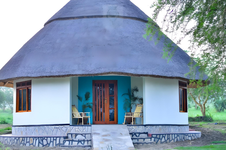 Others 4, WILD PALACE SAFARI LODGE, Nwoya