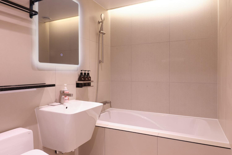 Bathroom 5, Seocho JS Hotel, Seocho