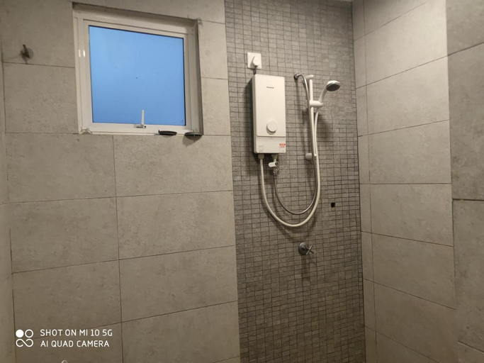 Bathroom, Bangi Gateway Service Apartment, Hulu Langat