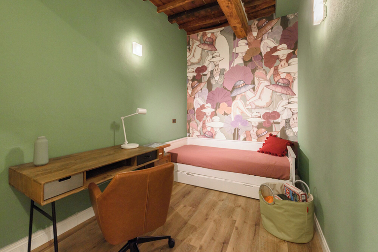 Others 5, Fiammetta by MMega, Florence