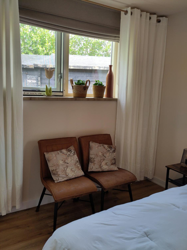 Bedroom 2, HotelPension van Ewijcksluis, Anna Paulowna