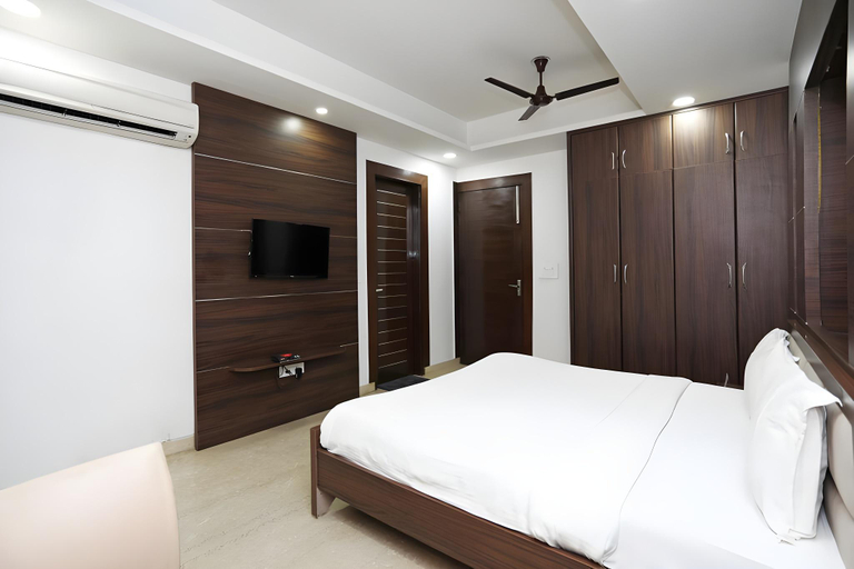 Others 5, Hotel Aakash, Kheda