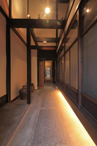 Entrance 3, Gen Bishamon, Kyoto