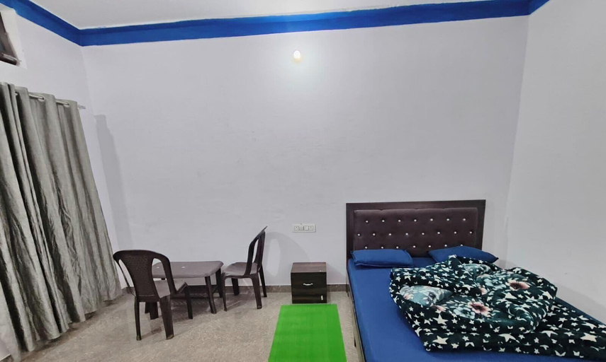 Room 5, rk tourist loge, Rudraprayag