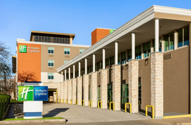 Exterior & Views 2, Holiday Inn Express BALTIMORE AT THE STADIUMS by IHG, Baltimore