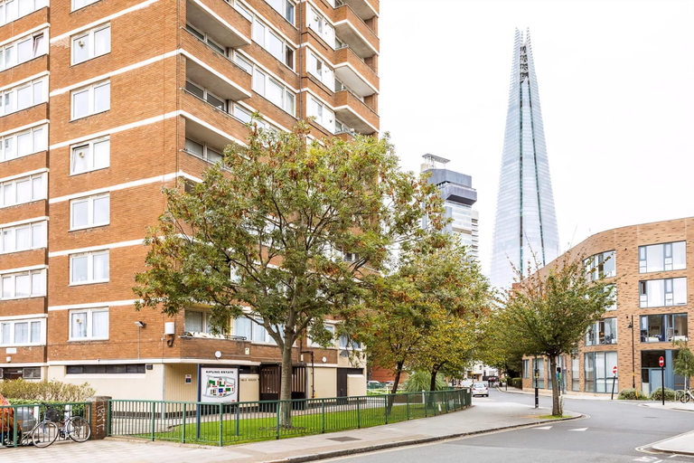 Exterior & Views 2, Bright London Bridge Apartment, London