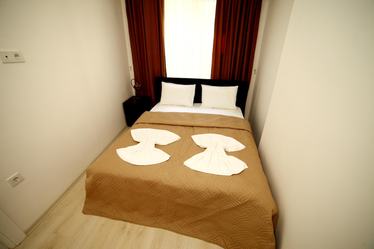 Bedroom, oldmile palace hotel, Fatih