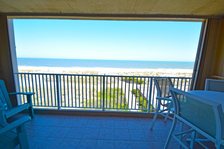 Interior, Beachmark 3d 1 Bedroom Condo by RedAwning, Worcester