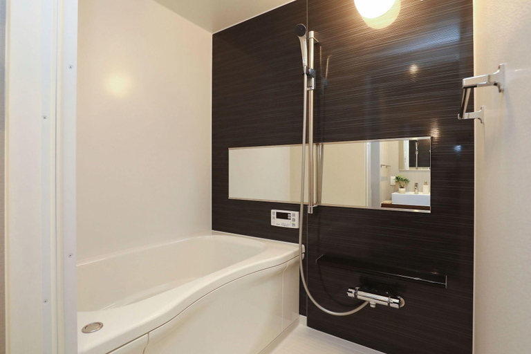 Bathroom 3, GRAND BASE HAKATA 1, Fukuoka