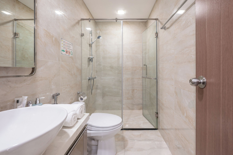 Bathroom 2, The Kingston Landmark 81 Sky Residence, Bình Thạnh