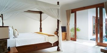 Others 2, Bella Villa, Badung