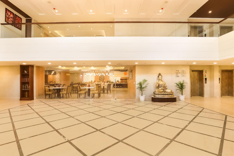 Public Area 2, Lemon Tree Hotel Aligarh, Aligarh