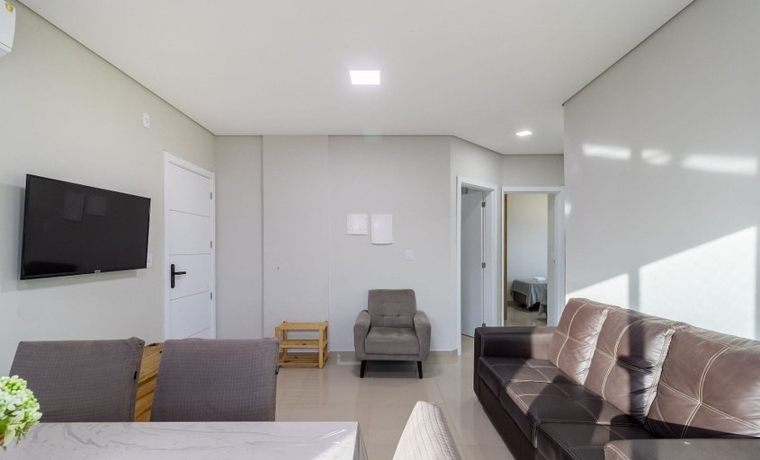 Living area 2, Apt With BBQ at Ingleses Beach Pnj0203, Florianopolis