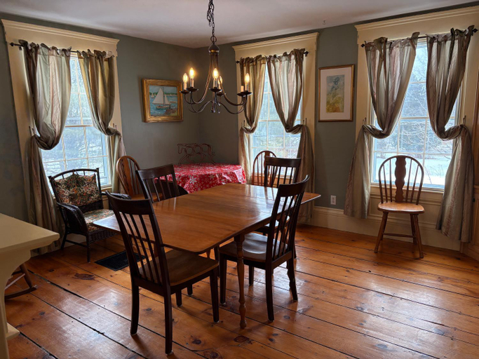 3, My Valhalla Farm-Room Rentals, Kennebec