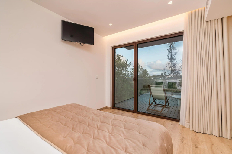 Room 2, Haven Nature Villas by Feel Discovery, Batalha