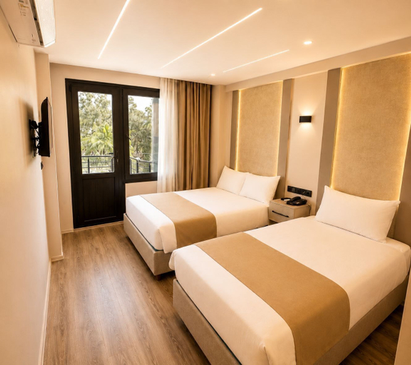 Others 5, Dilara hotel, Merkez