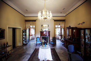 Others 5, Villa Levante, Bornova