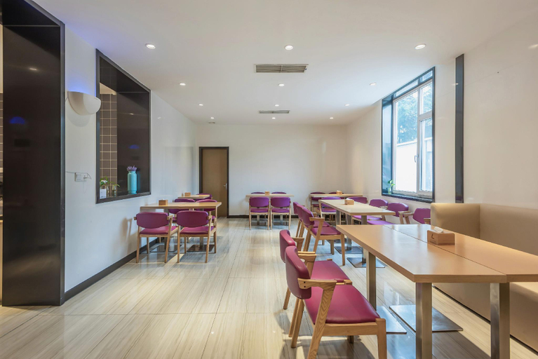 Food & Drinks 5, Lavande Hotel Qingdao North Station Siliu South Road, Qingdao