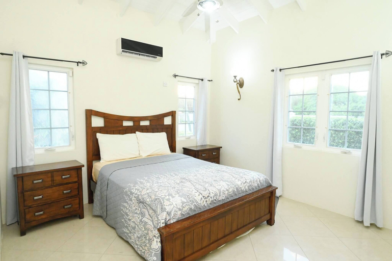 Room 4, Tee Joys Villa