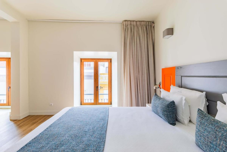 Bedroom 2, Porta da Arrabida Suites, Palmela